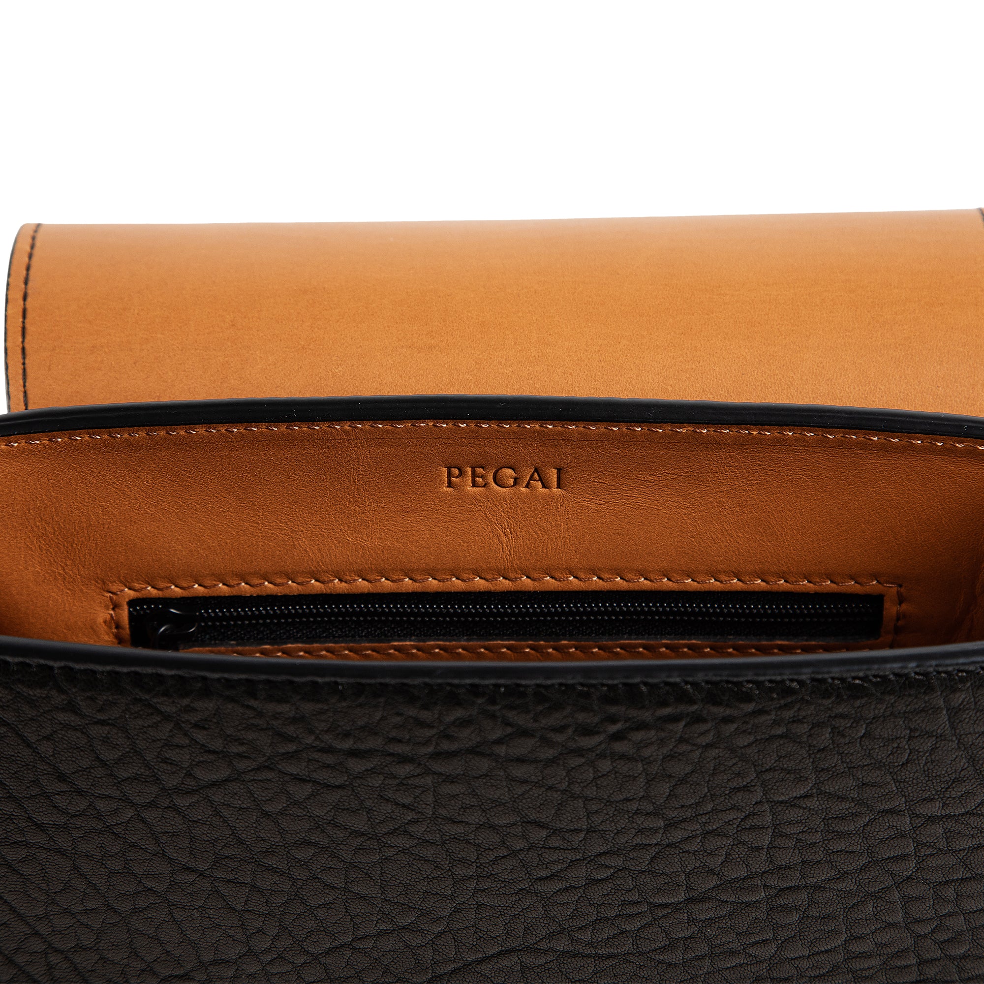 Hampton | Babylon | Black