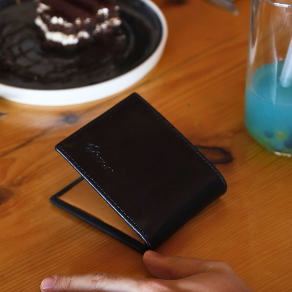 Edward | Italian Leather Wallet | Old England Rum Brown