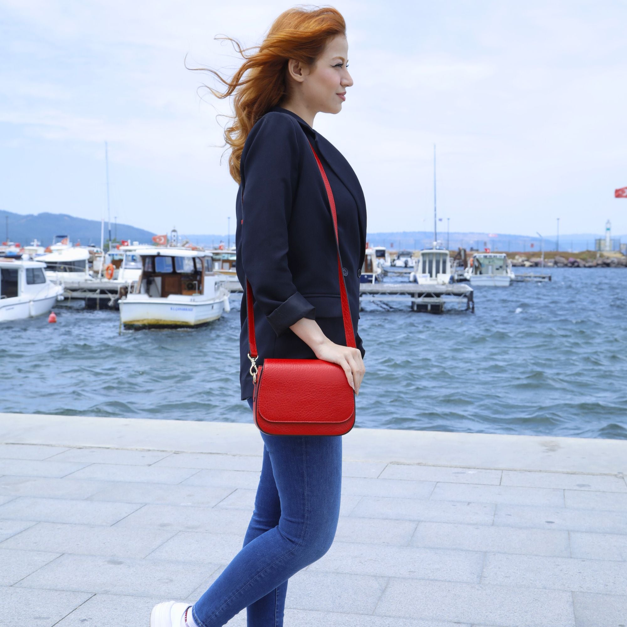 Hampton | Babylon | Red