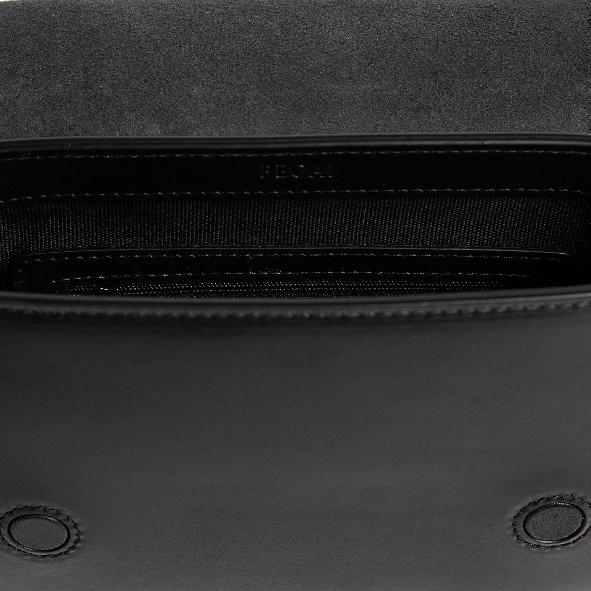 Hampton | Classic Edition | Dexios Black