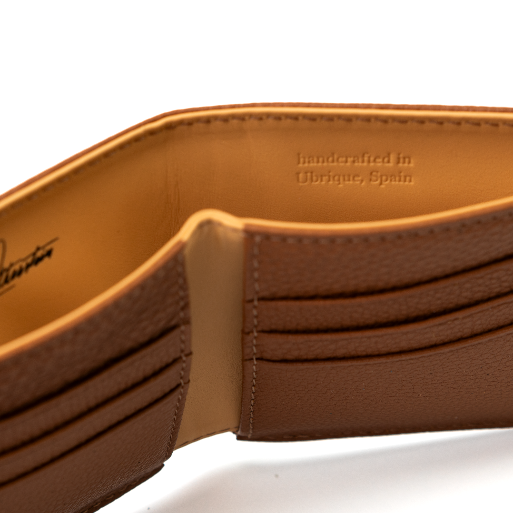 Malcolm | Shrunken Calf | Miel