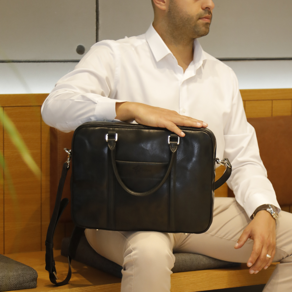 Senior | Italian Veg-Tan | Black