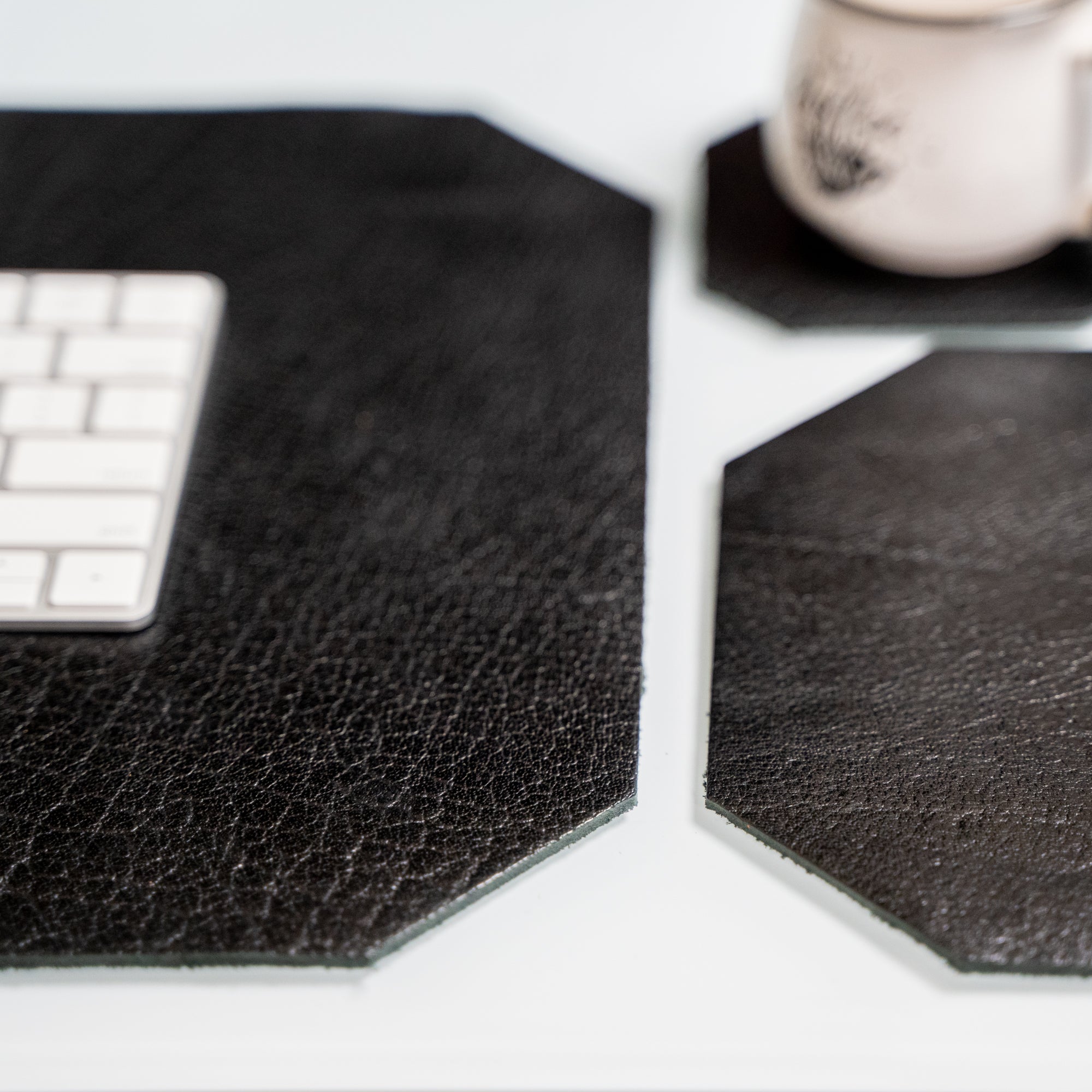 Leather Desk Set | Shrunken Black