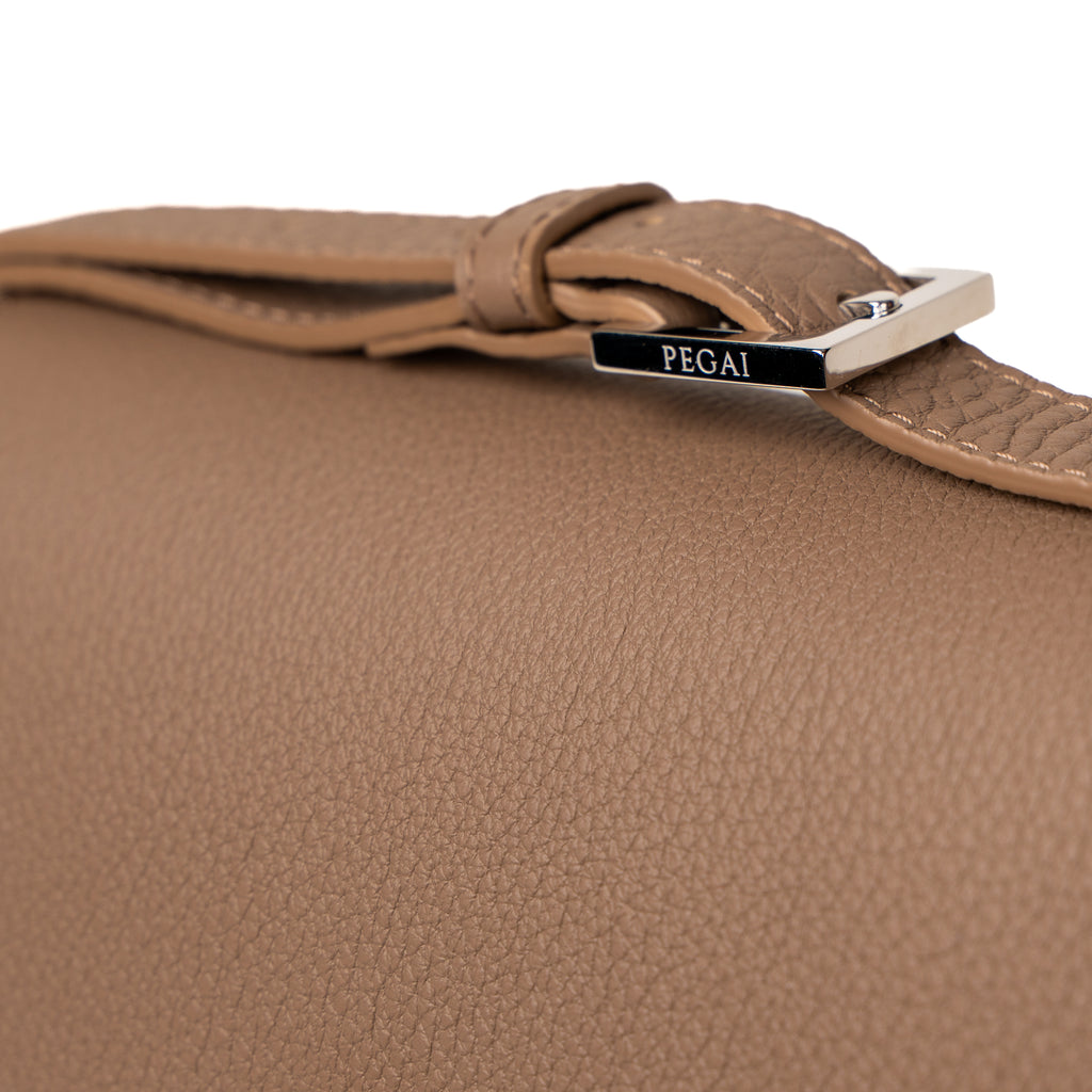 Hampton | Shrunken Calf | Etoupe
