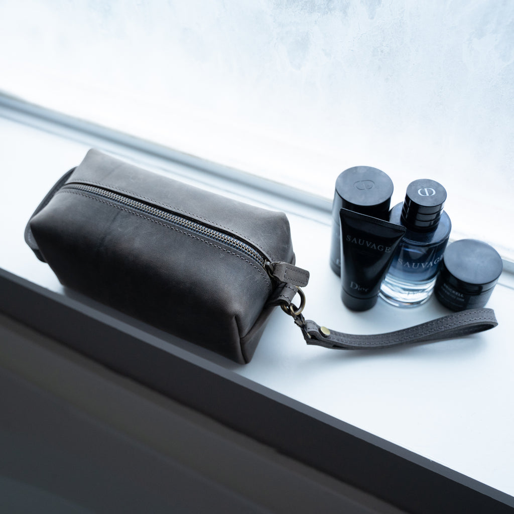 Lee | Dopp Kit | Rock