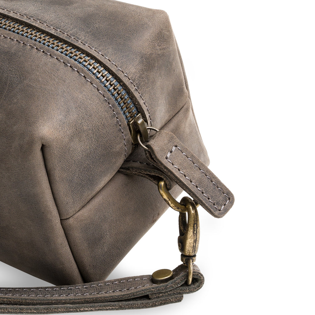 Lee | Dopp Kit | Rock